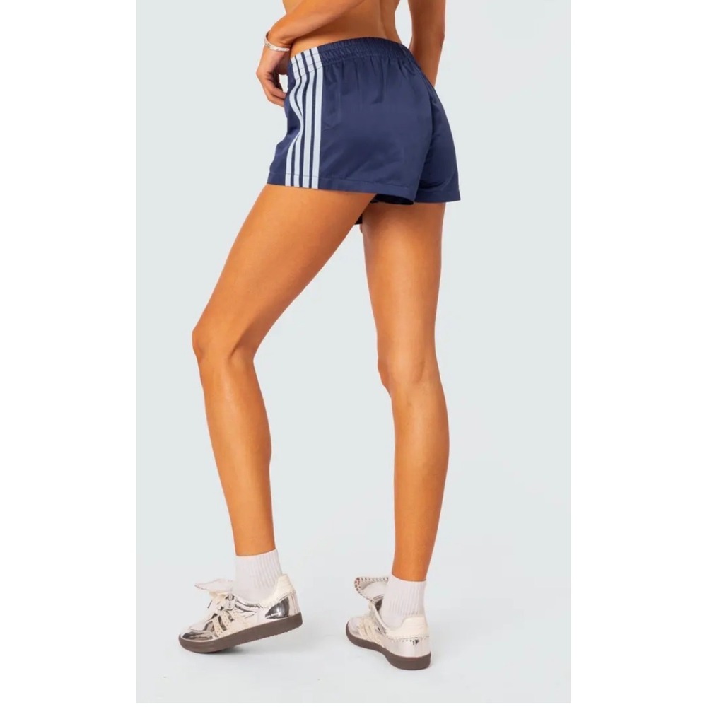 Edikted Nikki Striped Nylon Shorts Navy Retro Track Shorts Size Small